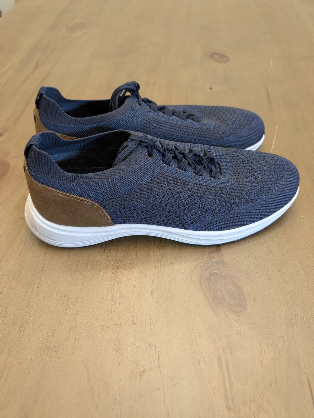 Johnston & Murphy Navy Knit Lace-Up Sneakers Mens Size 11.5